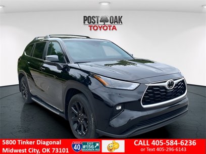 Used 2024 Toyota Highlander LE