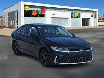 New 2025 Volkswagen Jetta SE