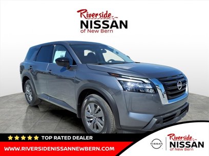 New 2025 Nissan Pathfinder S