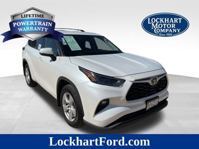 Used 2022 Toyota Highlander LE