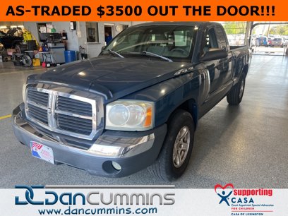 Used 2005 Dodge Dakota SLT