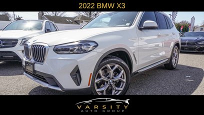 Used 2022 BMW X3 xDrive30i w/ Premium Package 2