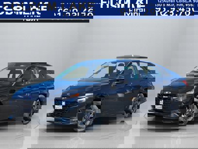 Certified 2023 Hyundai Elantra SEL w/ Preferred Accessory Package