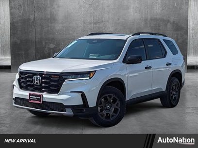 New 2025 Honda Pilot TrailSport