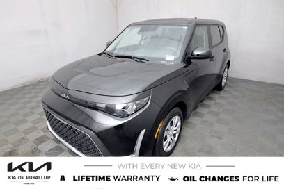 New 2025 Kia Soul LX