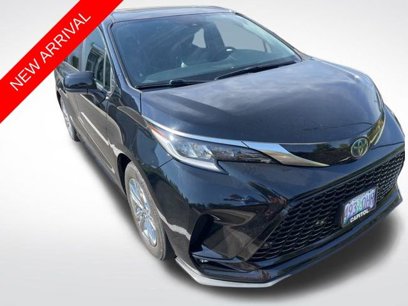 Used 2022 Toyota Sienna XSE
