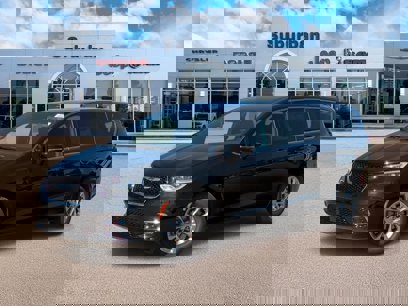 New 2025 Chrysler Pacifica Select