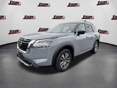 Used 2022 Nissan Pathfinder SL