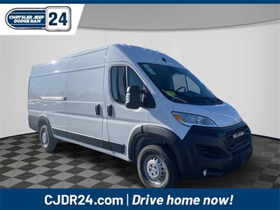 New 2025 RAM ProMaster 3500 w/ Convenience Group