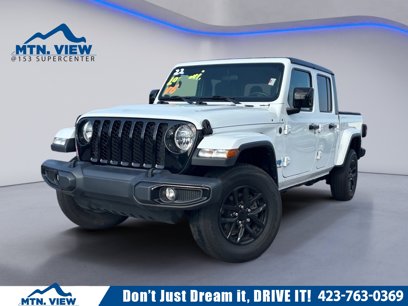 Used 2022 Jeep Gladiator Sport