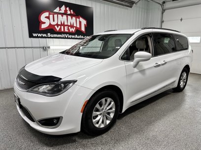 Used 2017 Chrysler Pacifica Touring-L