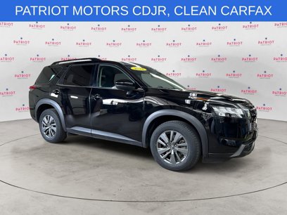 Used 2022 Nissan Pathfinder SV