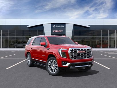 New 2025 GMC Yukon Denali w/ Sun & Power Step Package