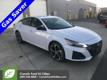 Used 2024 Nissan Altima 2.5 SR
