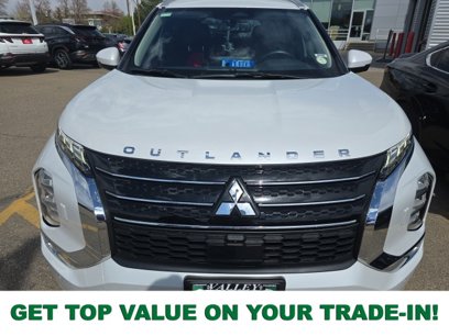 Used 2024 Mitsubishi Outlander 4WD Plug-In Hybrid