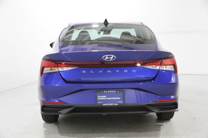 Certified 2022 Hyundai Elantra SE