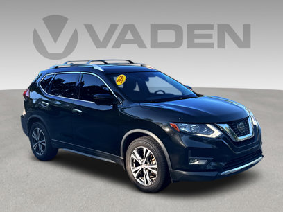 Used 2019 Nissan Rogue SV w/ Premium Package