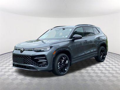 New 2025 Volkswagen Tiguan SE R-Line