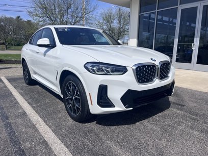 Certified 2022 BMW X4 xDrive30i w/ M Sport Package 2