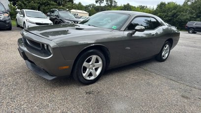 Used 2010 Dodge Challenger SE