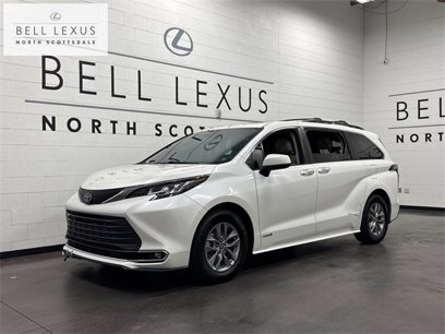 Used 2021 Toyota Sienna XLE