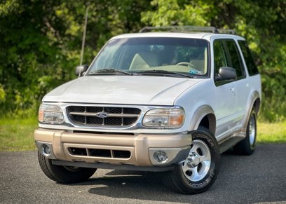 Used 2000 Ford Explorer Eddie Bauer