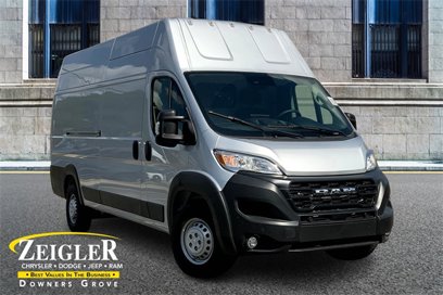 New 2025 RAM ProMaster 3500 w/ Premium Convenience Group