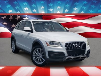 Used 2017 Audi Q5 2.0T Premium Plus w/ Technology Package
