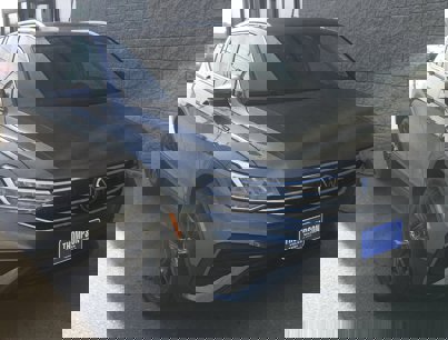 Certified 2022 Volkswagen Tiguan SE