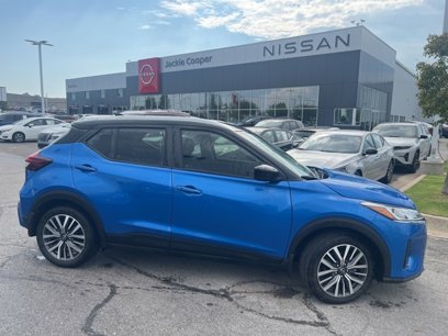 Certified 2024 Nissan Kicks SV