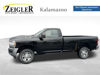 New 2024 RAM 2500 Tradesman w/ Chrome Appearance Group