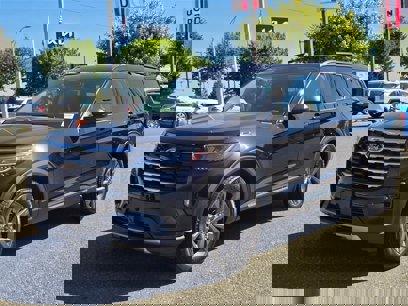 New 2025 Ford Explorer Active w/ Active Comfort Package