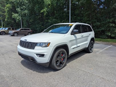 Used 2018 Jeep Grand Cherokee Laredo