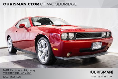 Used 2010 Dodge Challenger SE