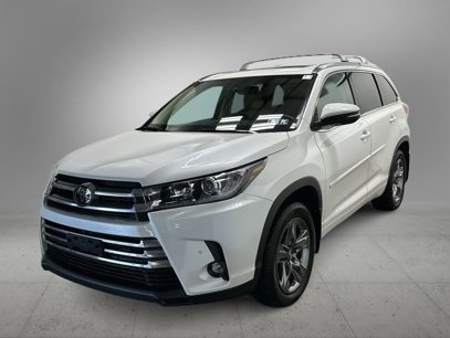 Used 2019 Toyota Highlander Limited Platinum