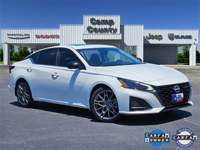 Used 2023 Nissan Altima 2.0 SR