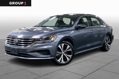 Used 2021 Volkswagen Passat 2.0T SE