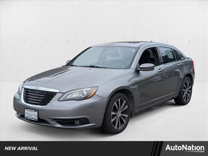 Used 2013 Chrysler 200 Touring w/ S Exterior Appearance Pkg