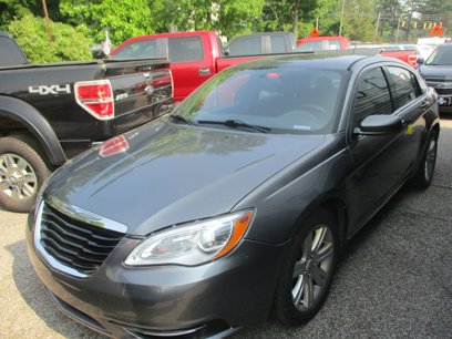 Used 2013 Chrysler 200 LX