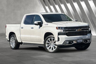 Certified 2021 Chevrolet Silverado 1500 High Country w/ Technology Package