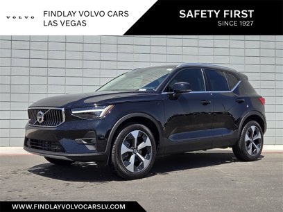 New 2025 Volvo XC40 B5 Plus w/ Protection Package Premier