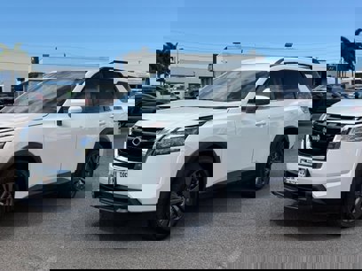 Used 2022 Nissan Pathfinder SV