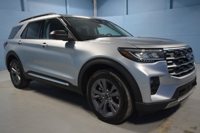 New 2025 Ford Explorer Active w/ Active Comfort Package