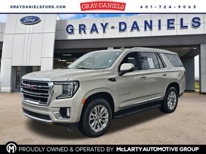 Used 2024 GMC Yukon SLT w/ SLT Premium Package