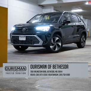 New 2025 Volkswagen Taos SE