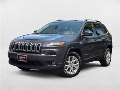 Used 2016 Jeep Cherokee Latitude w/ Safety/Convenience Group