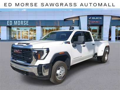 New 2025 GMC Sierra 3500 Pro