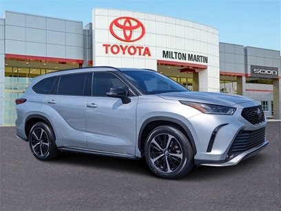 Certified 2022 Toyota Highlander XSE