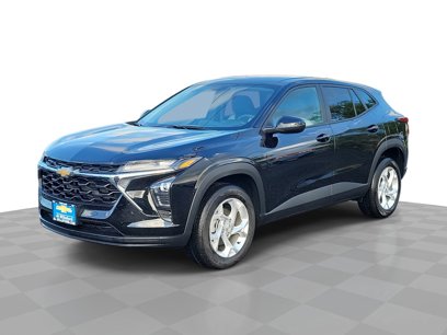 Used 2025 Chevrolet Trax LS w/ LS Convenience Package