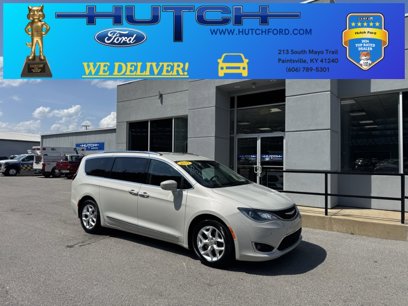 Used 2017 Chrysler Pacifica Touring-L Plus w/ Advanced Safetytec Group